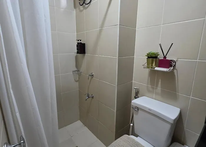 Pioneerwoodlands Mandaluyong Unit * Manila